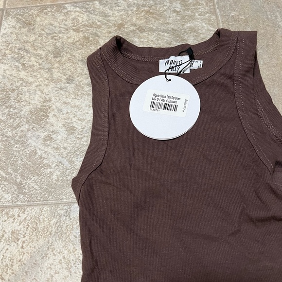 Princess Polly high neck brown tank - Picture 3 of 3